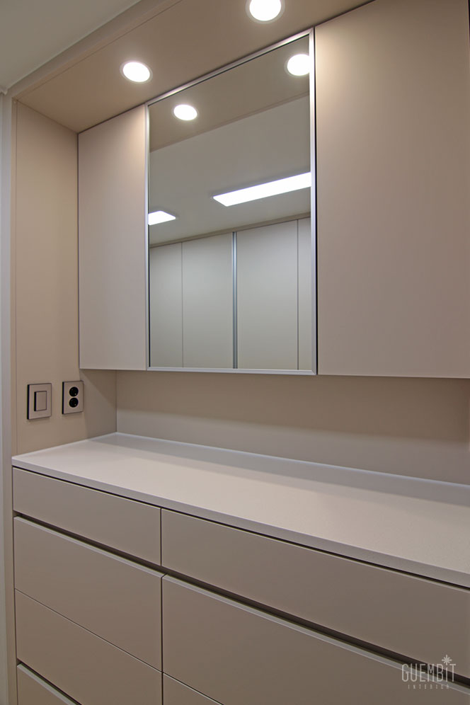 b9a359c1a9368b2dc70b06285aaa01bd_1777037